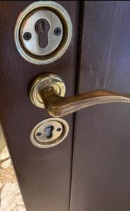 ÇELİK KAPI KİLİDİ VE ROZET